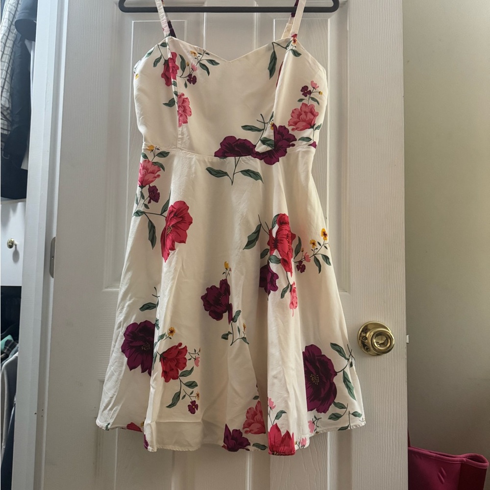 Old Navy Cream Smocked Cami